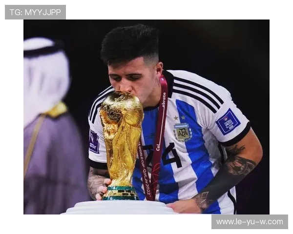 恩佐·费尔南德斯首谈争议歌曲风波:向队友致歉,解释阿根廷中场的真实想法