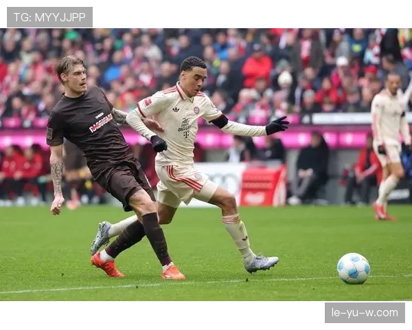 美因茨整体实力尽显，状态回升表现引人关注