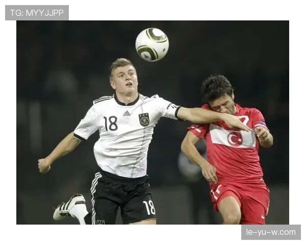 伊萨克欧预赛表现抢眼，助国家队强势冲击欧洲杯资格