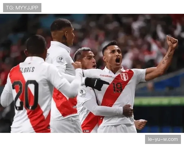 秘鲁队边路突破显成效，稳步提升世界杯预选赛竞争力