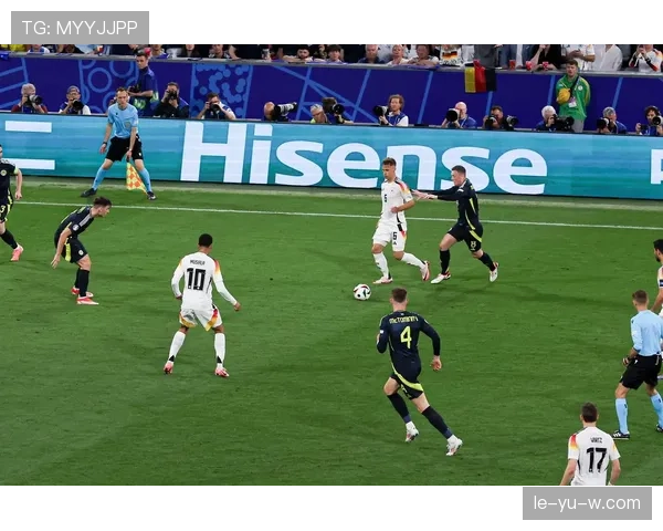 莫斯科球场迎来国际足球盛事，全球目光聚焦激烈角逐