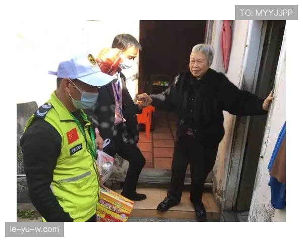 贝林厄姆投身社区关怀，持续助力弱势群体发展与慈善事业