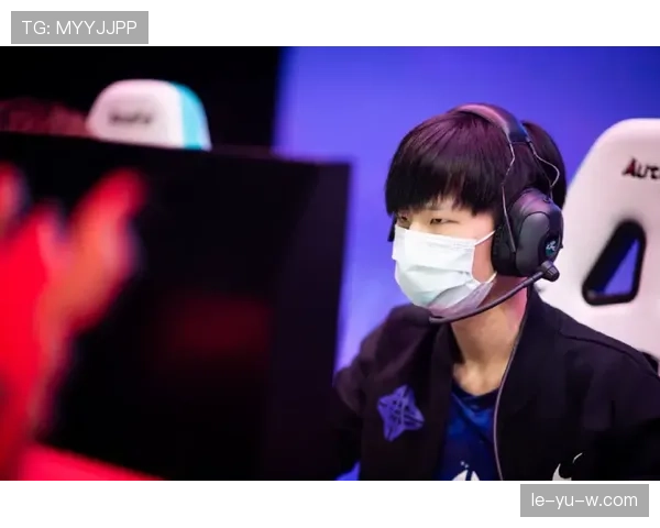 埃因霍温边路进攻火力全开，状态回暖豪取连胜