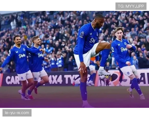 切尔西巨额投入未能转化为成绩，对球队竞争力形成长期制约