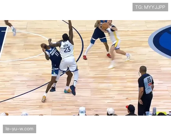 乔丹·普尔运用挡拆拉开空间提升三分命中率明显领先追梦格林